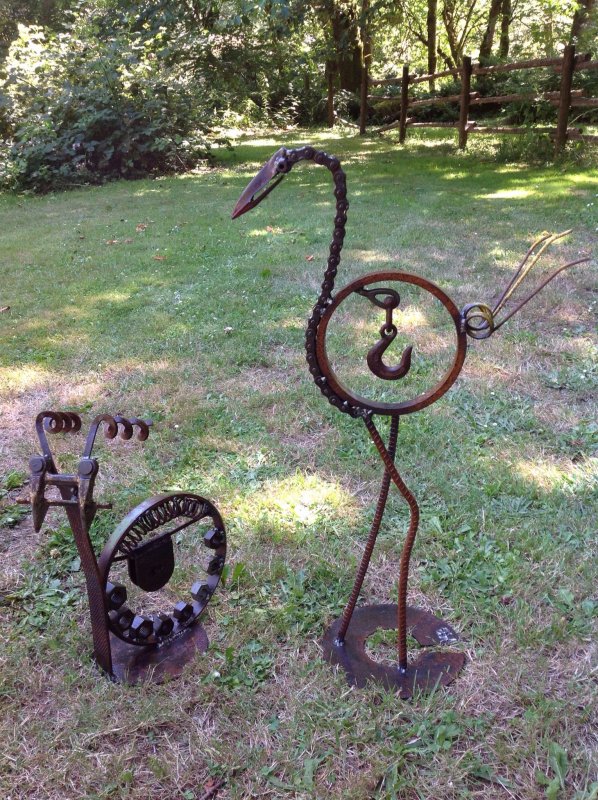 Садовые скульптуры из металлолома
