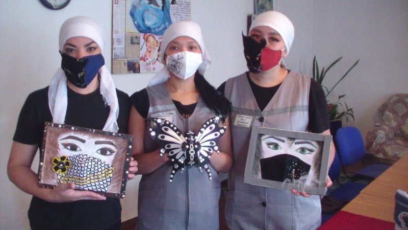 Креативная защитная маска на конкурс