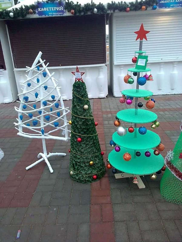 Креативная елка на улицу