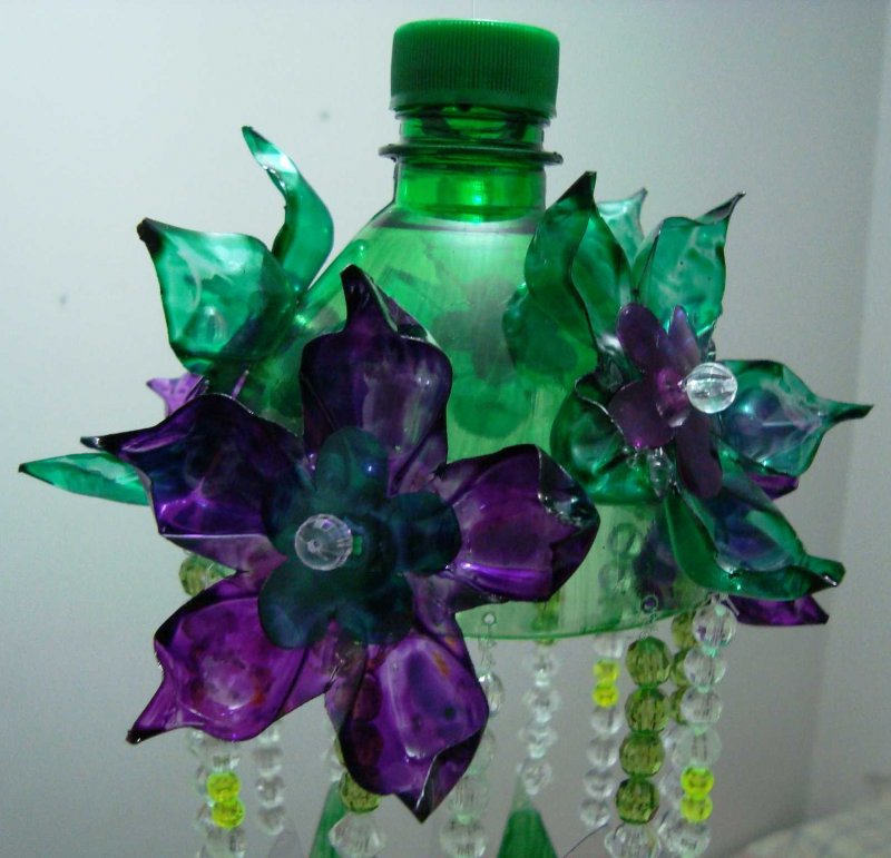Цветы из пластиковых бутылок