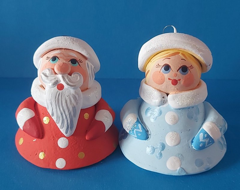 Дед Мороз и Снегурочка из пластилина