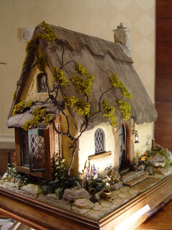 Сказочные миниатюрные домики