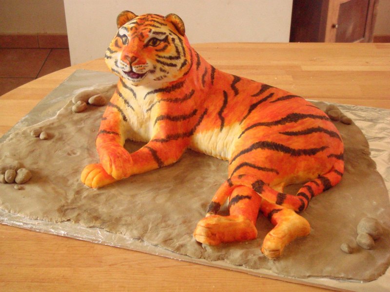 Тигр из пластилина