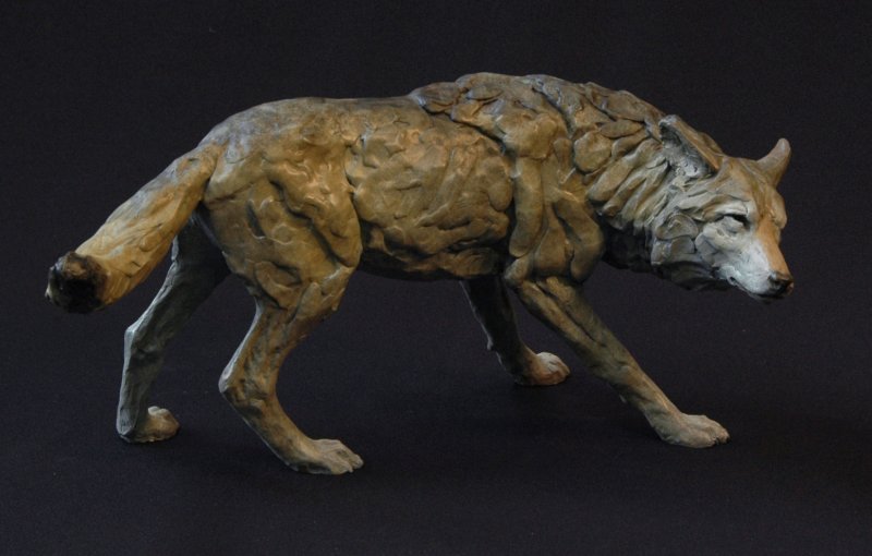 Волк из скульптурного пластилина