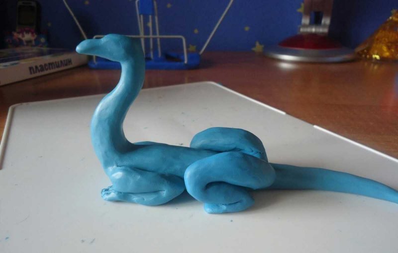 Змея из скульптурного пластилина