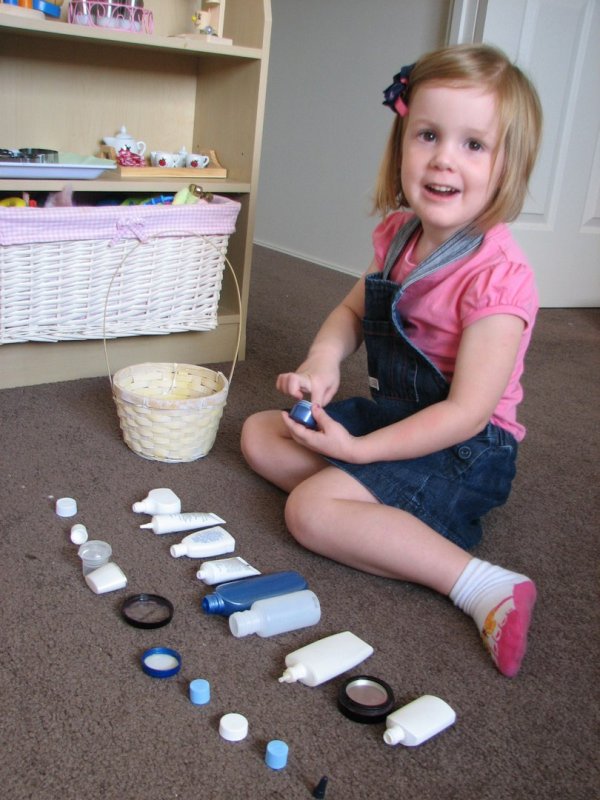 Развивающие игры для детей своими руками из подручных материалов