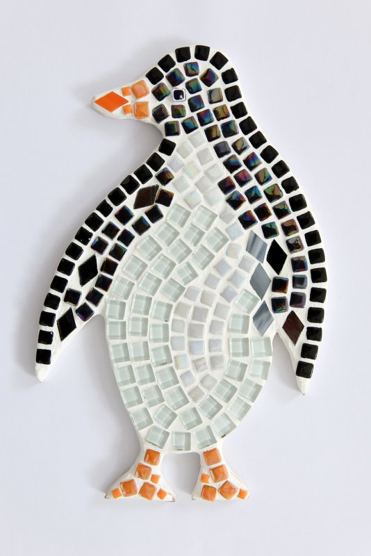 Пингвин из мозаики