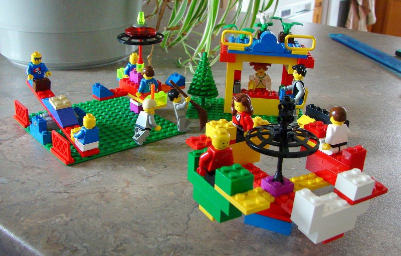Парк из LEGO