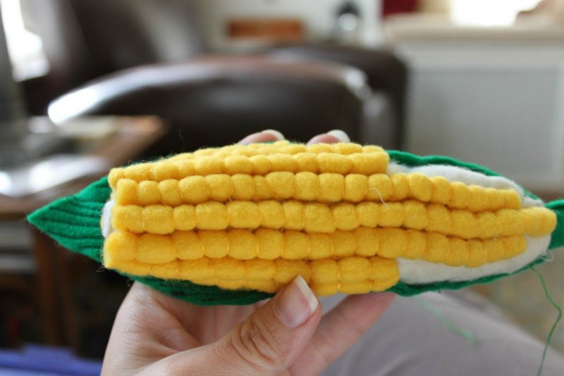 Поделка кукуруза