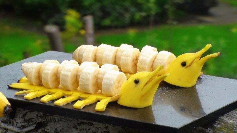 Красиво нарезать банан