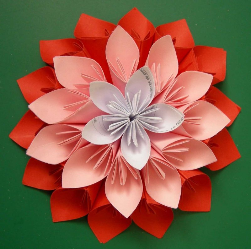 Объемные цветы оригами