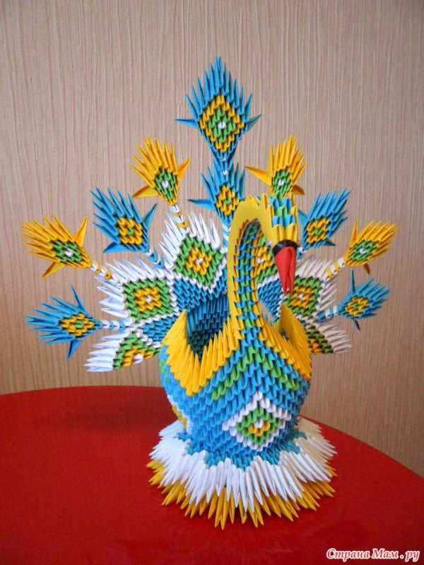Сергей Тарасов модульное оригами лебеди