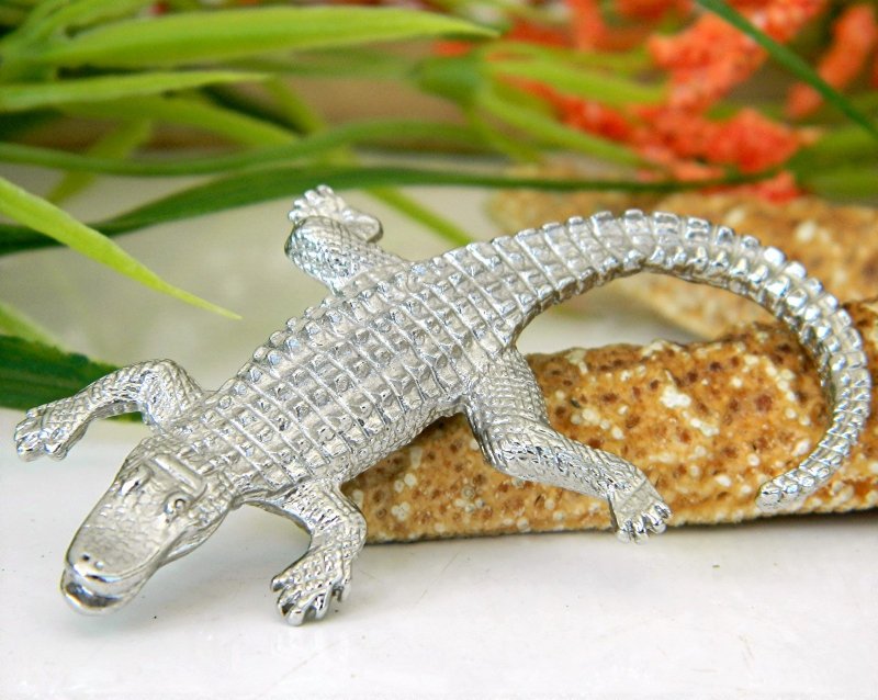 Крокодил брошь серебро