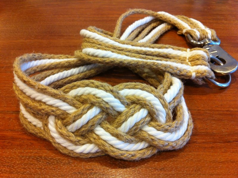 Плетеный ремень из шнура