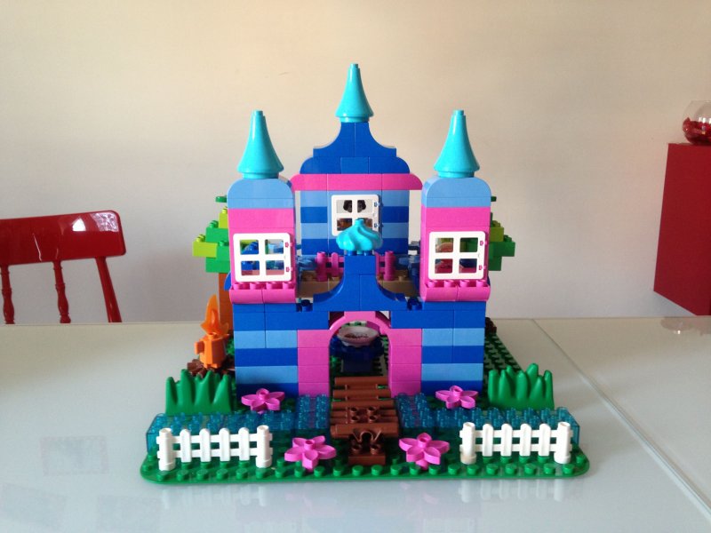 Лего дупло строим замок