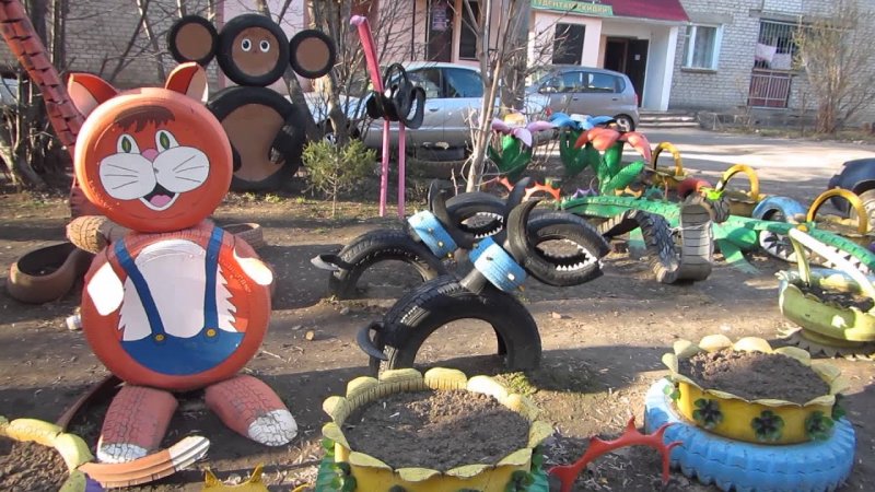 Фигуры из колес для детской площадки