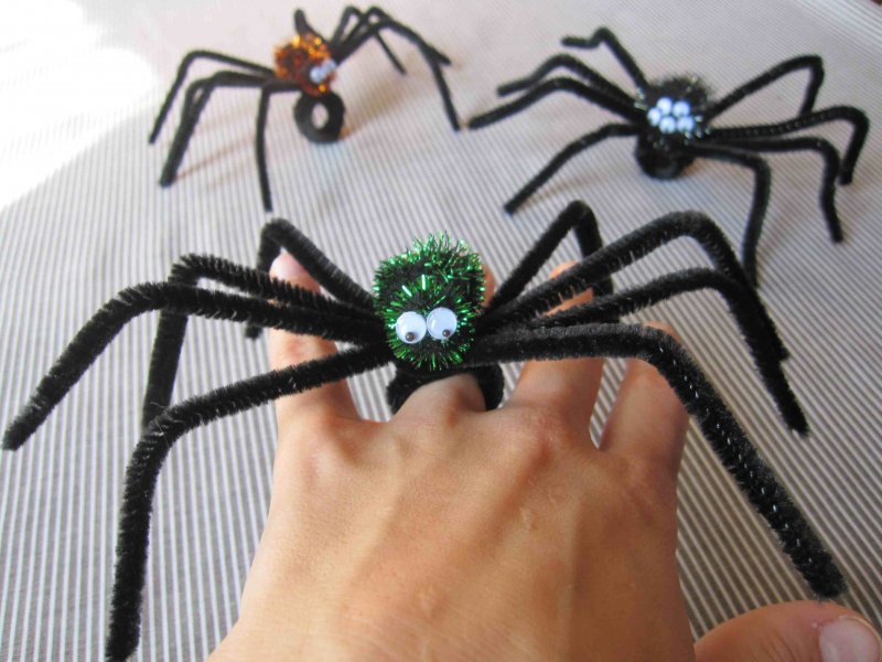 Поделка паук к Хэллоуину легкая