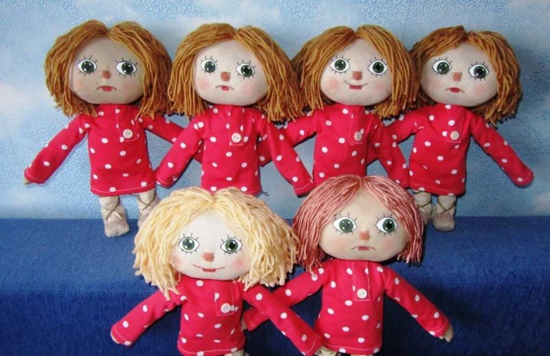 Куколки сувениры из ткани