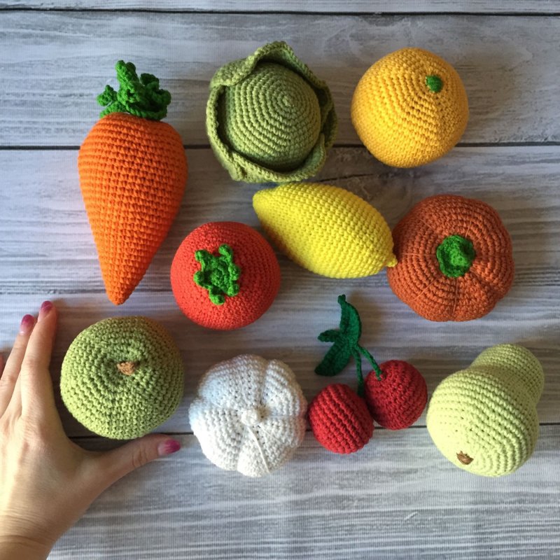 Вязаные овощи и фрукты