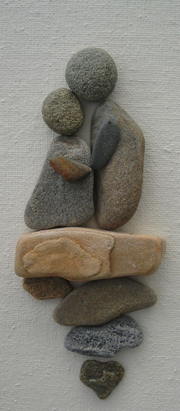 Фигуры из камней