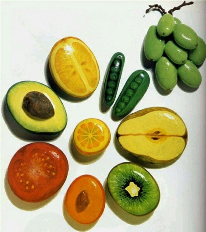 Овощи нарисованные на камнях