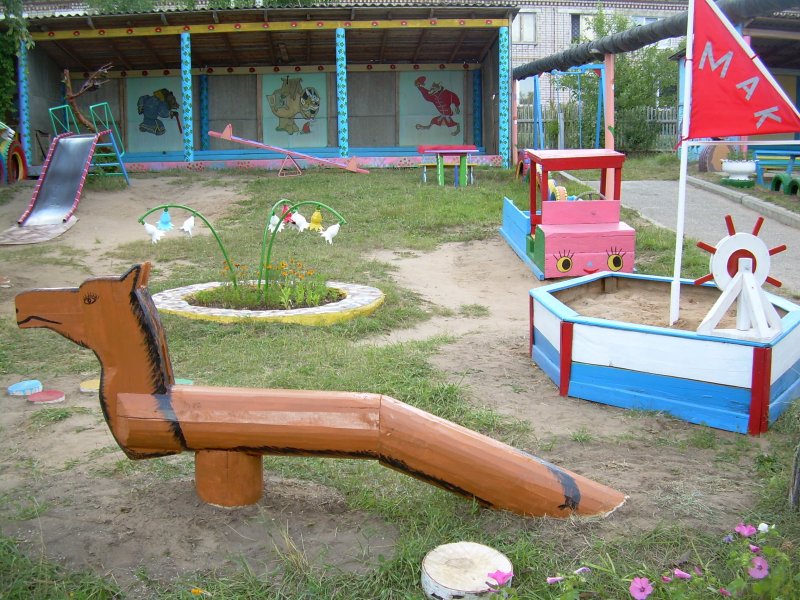 Игровая площадка в детском саду