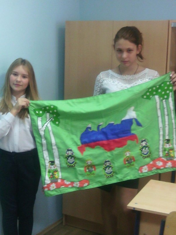 Поделки и рисунки ко Дню России