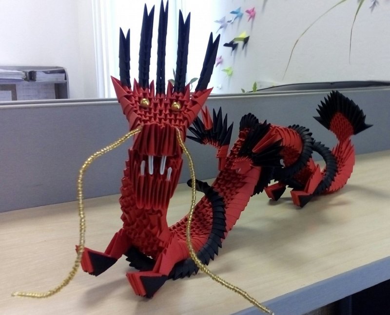 Оригами летающий дракон