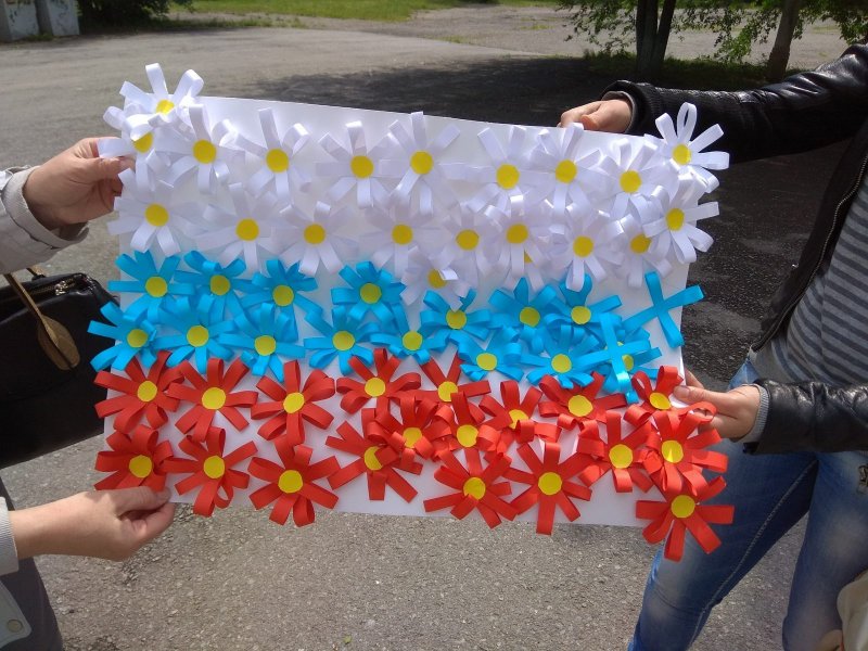 Поделка на день России для детей в лагере