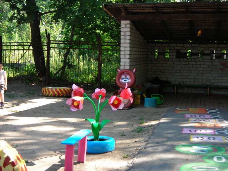 Украшения веранды в детский садик на площадку