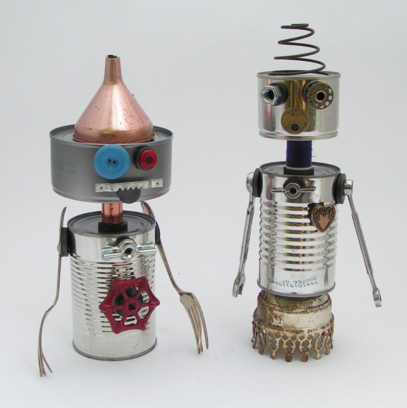 Роботы из разных материалов