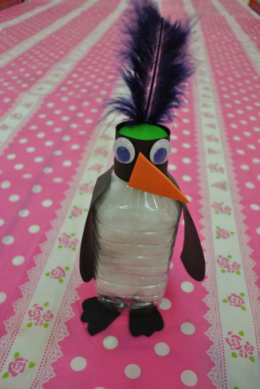 Пингвин из картона и бумаги