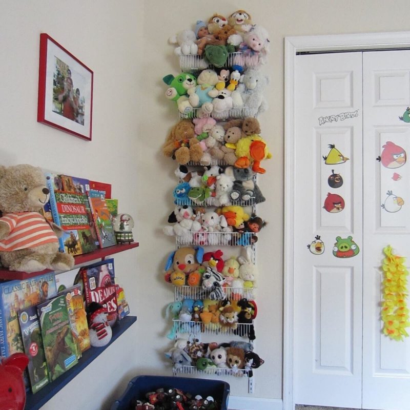 Полочки для игрушек в детсад на стену