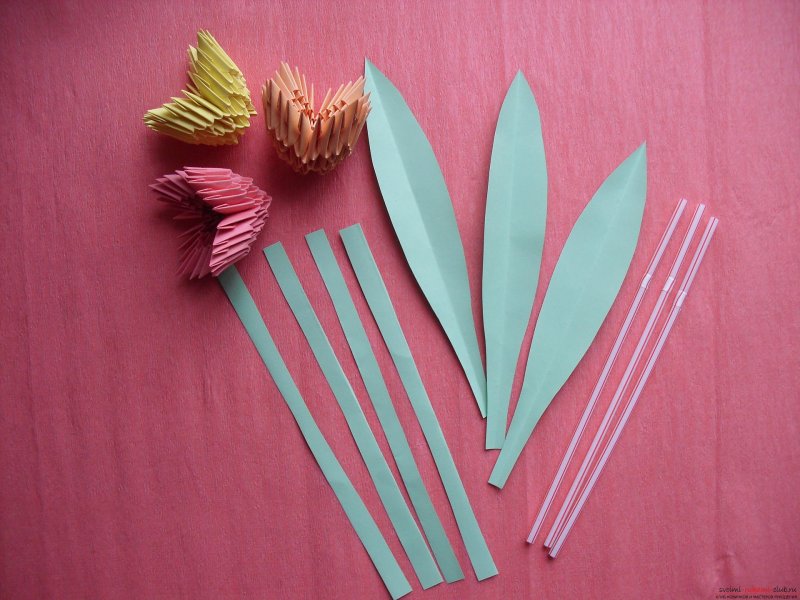 Тюльпан в технике оригами