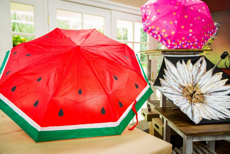 Украшение из зонта для детского сада