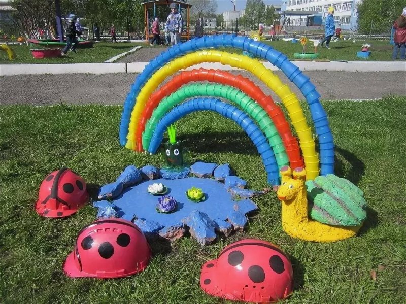Украсить участок в детском саду