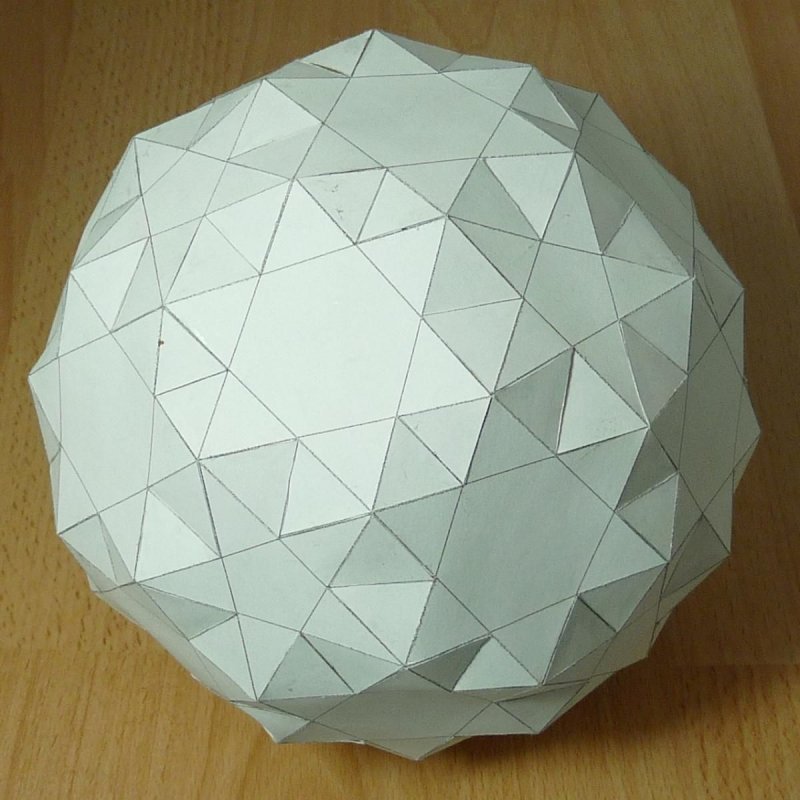 Геометрический шар из бумаги