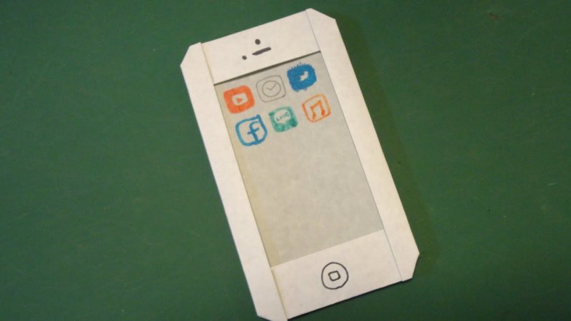 Смартфон из бумаги