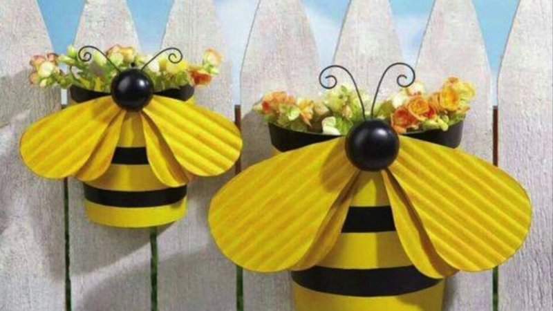 Пчелки своими руками для сада