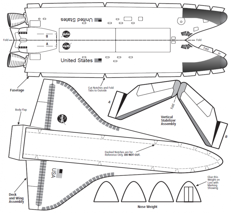 Модель шаттла Буран из бумаги
