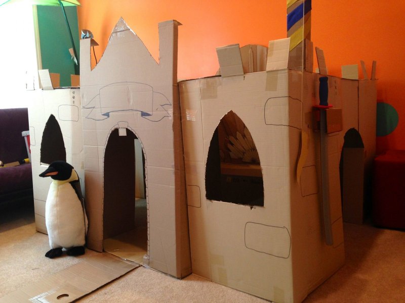 Картонный замок для детей