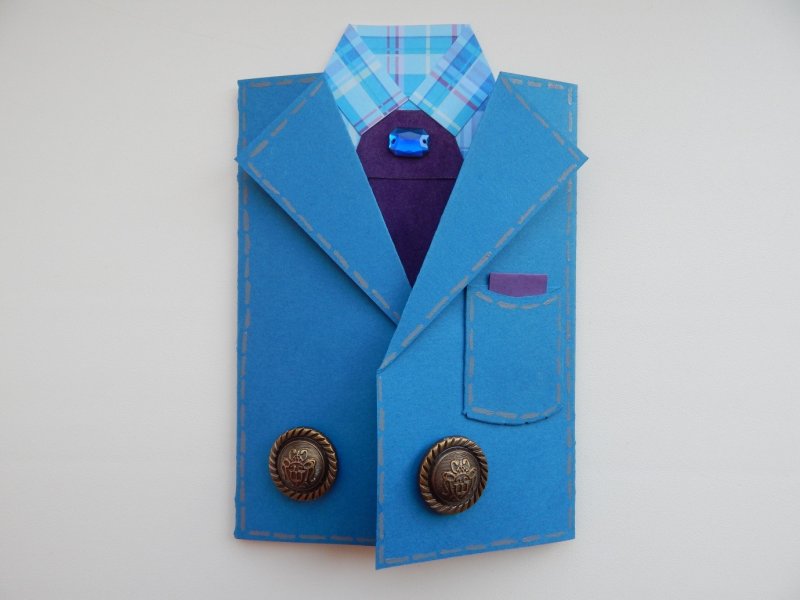 Открытка пиджак с галстуком