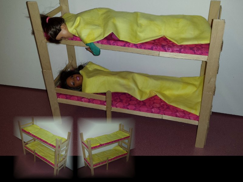 Кроватка для кукол, деревянная