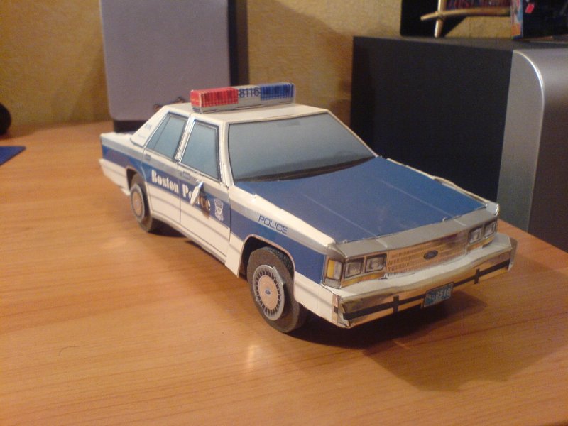 Машинки из бумаги ВАЗ 2107 Полицейская