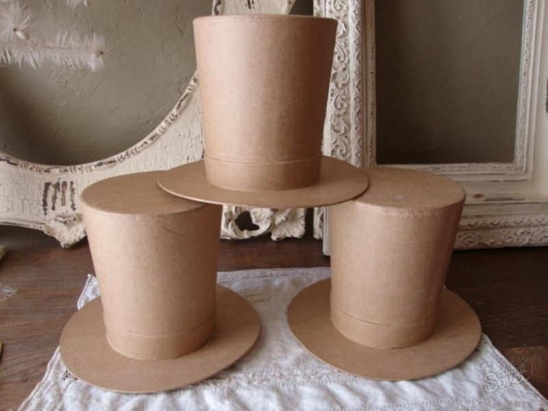 Шляпа цилиндр из картона