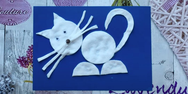 Кот из ватных палочек и дисков