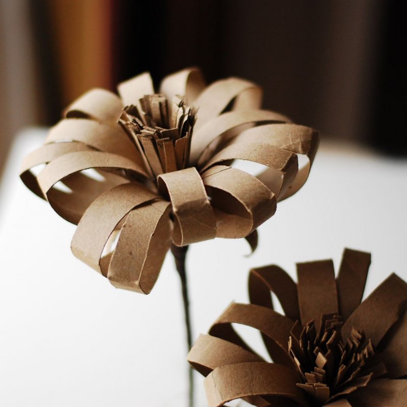 Цветы из оберточной бумаги