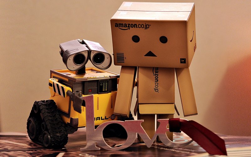 Данбо картонный робот