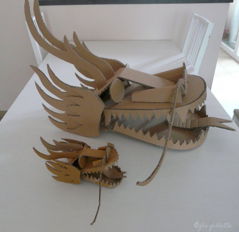 Китайский дракон из картона
