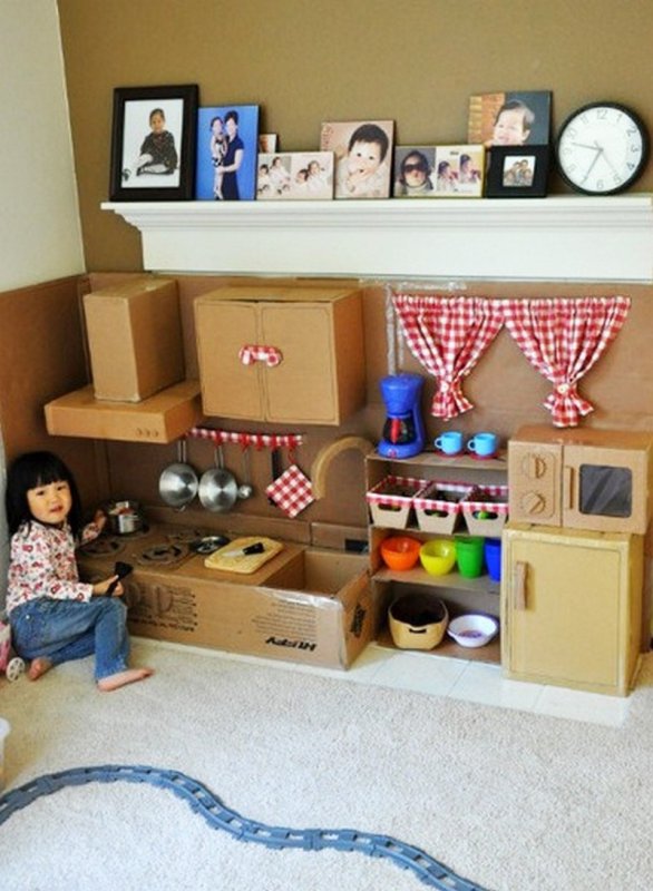 Детская мебель из картонных коробок